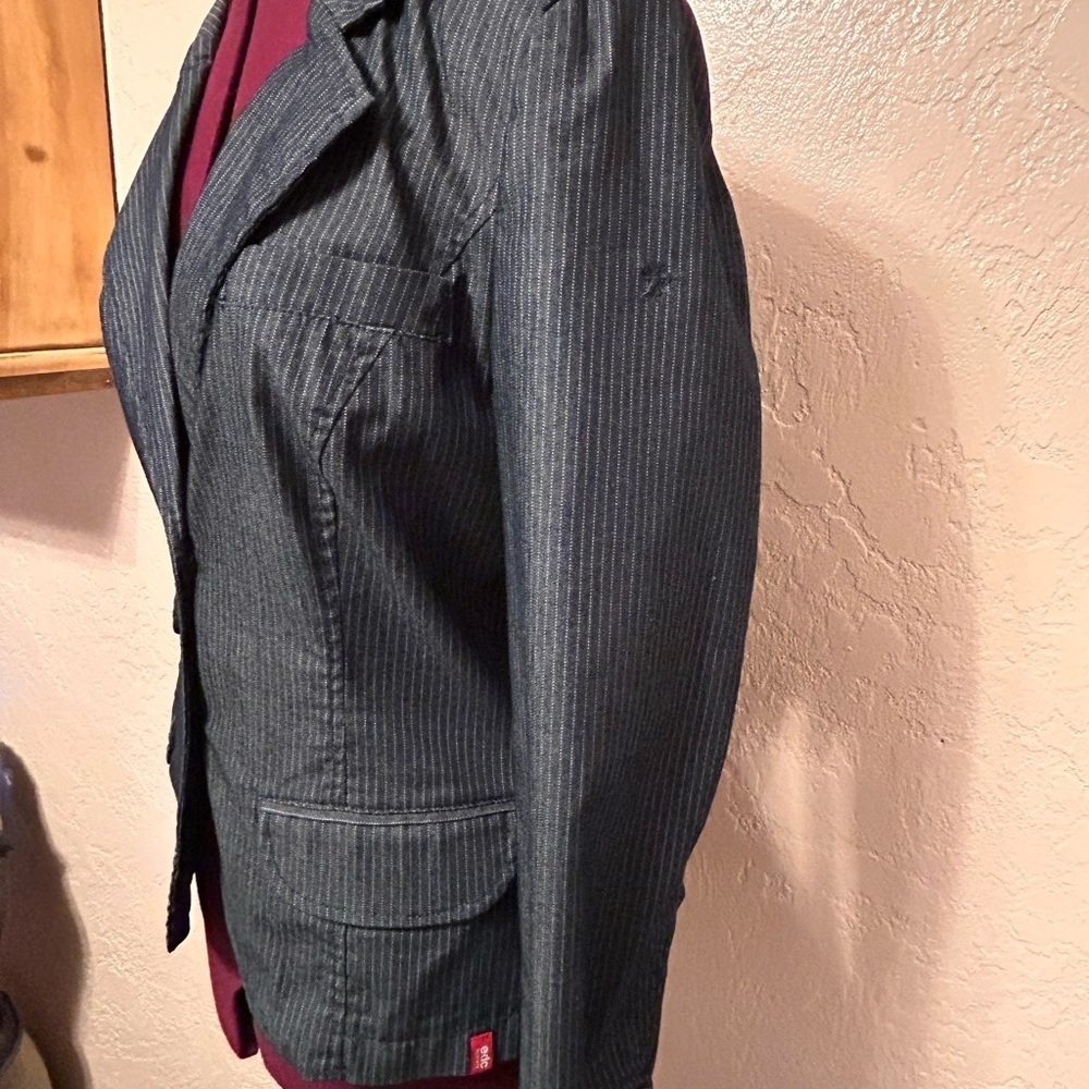 Vintage Red Label Esprit Black Pinstripe Blazer juniors size large - Picture 2 of 12